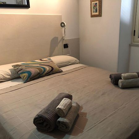 Le Suites Maor Γκαέτα Δωμάτιο φωτογραφία